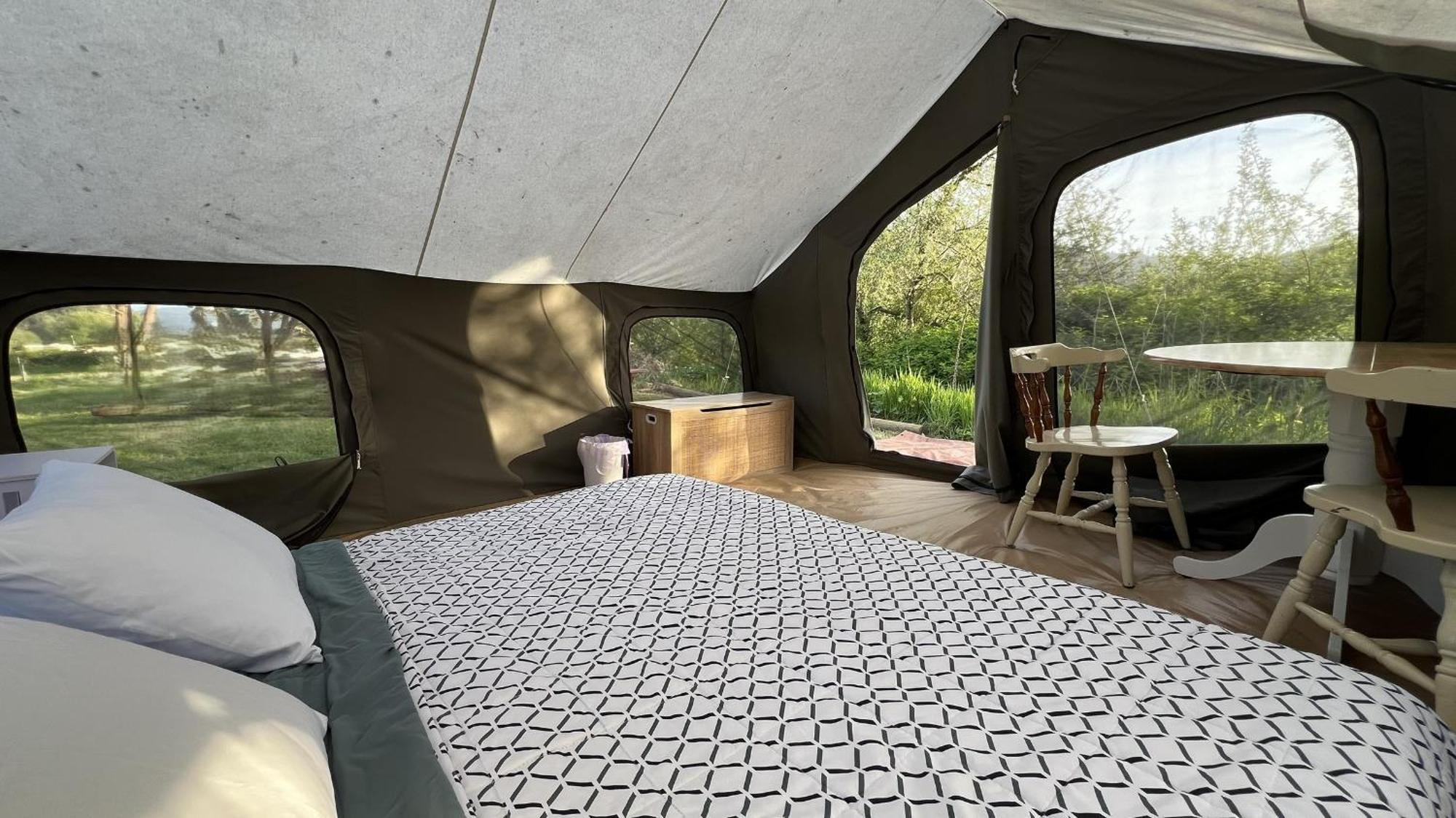 Glamping Tent On The River Klamath Buitenkant foto